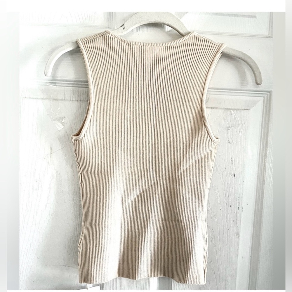 Commense Solid Basic Tank Top - Picture 10 of 16